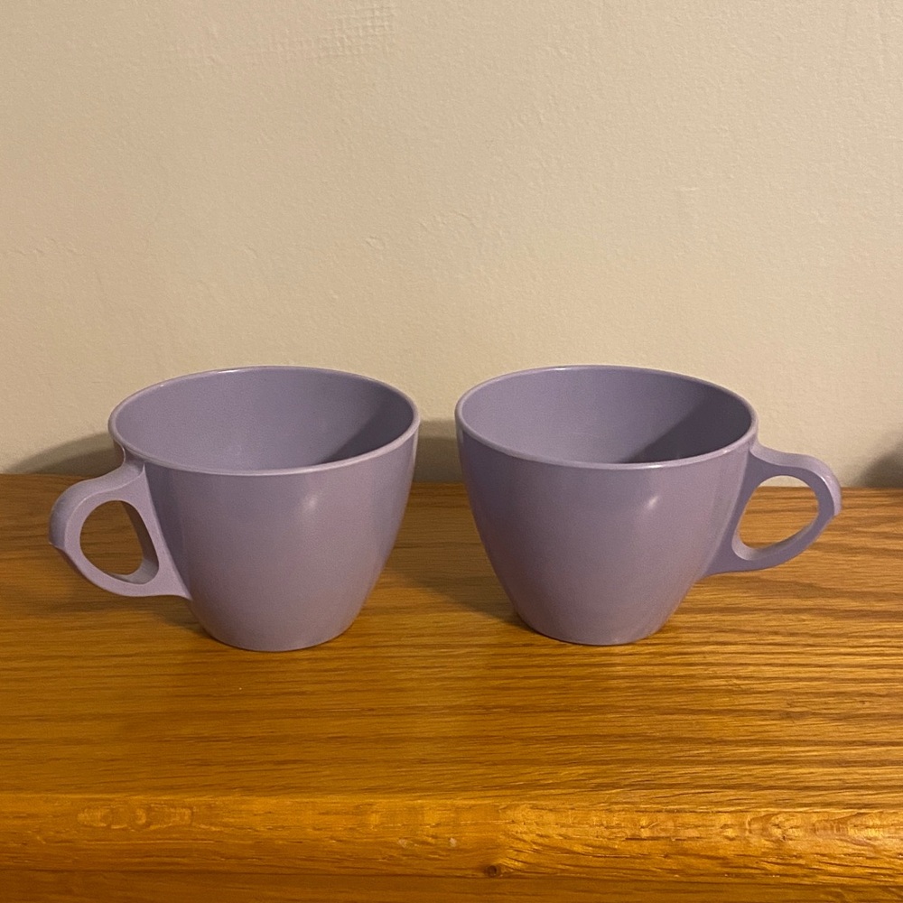 Vintage Melmac Royalon Lavender Mug Pair for Home Dining